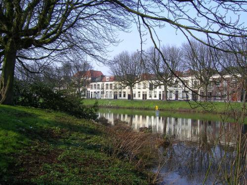 B&B Aan De Singelgracht Μπρέντα Εξωτερικό φωτογραφία